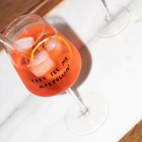 "They See Me Aperollin" Glas by Johanna Schwarzer × selekkt