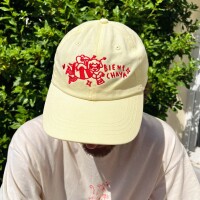 "Biene Chaya" Cap (pastel lemon) von Gianluca Scigliano